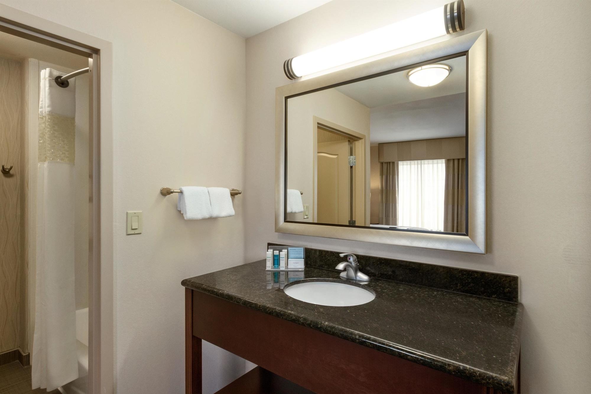 Hampton Inn And Suites Houston Pasadena Exterior photo
