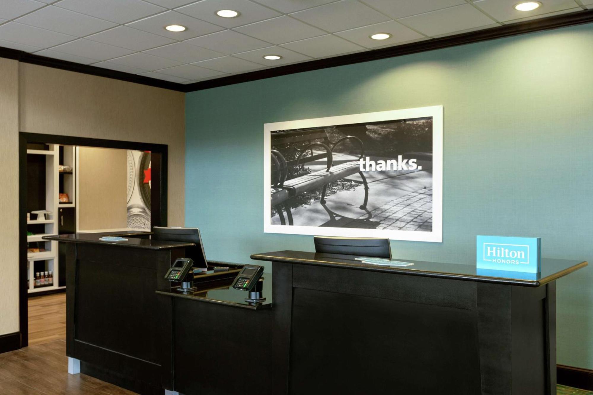 Hampton Inn And Suites Houston Pasadena Exterior photo