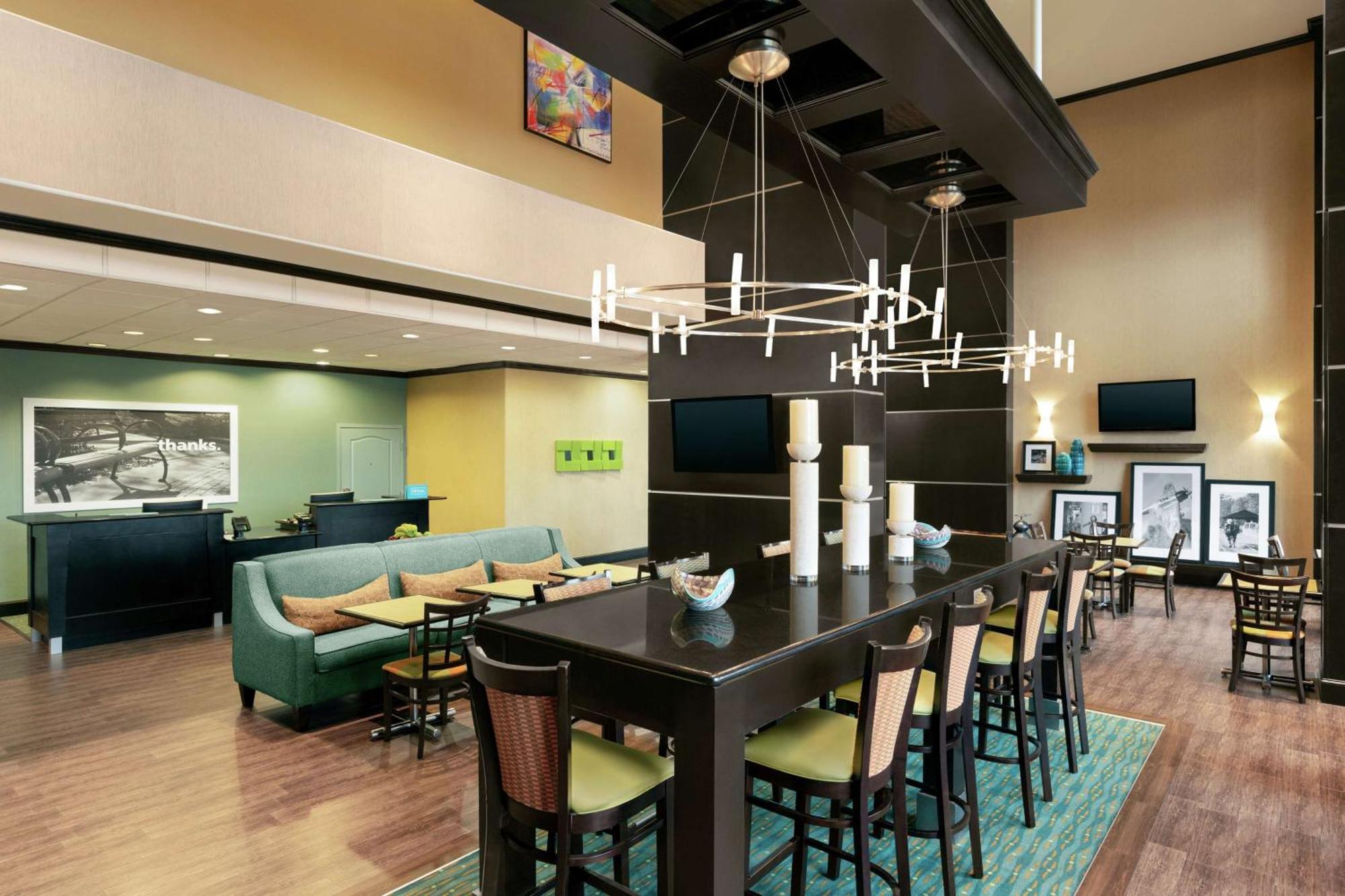 Hampton Inn And Suites Houston Pasadena Exterior photo