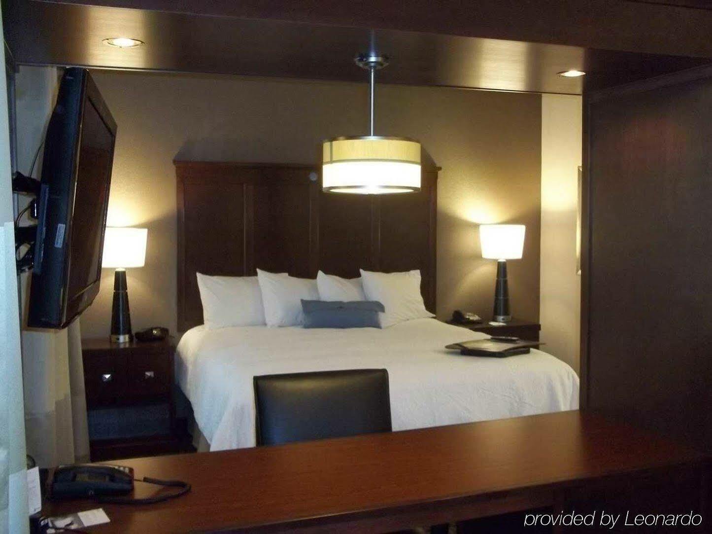 Hampton Inn And Suites Houston Pasadena Exterior photo